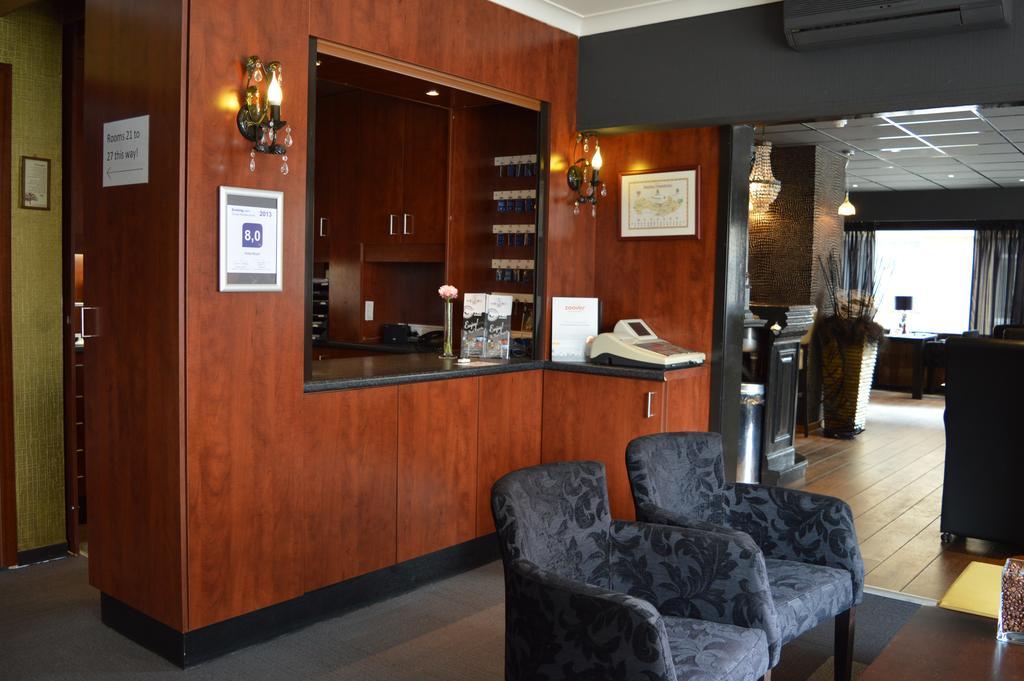 Hotel Royal Zelzate Esterno foto