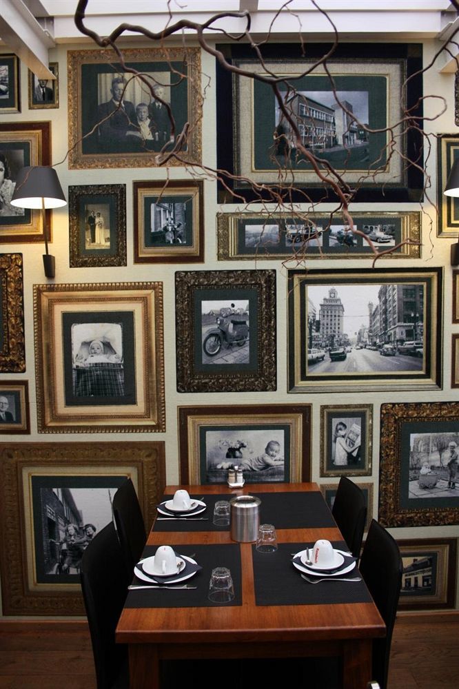 Hotel Royal Zelzate Esterno foto